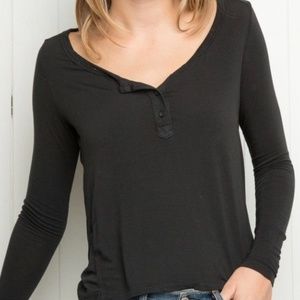 BRANDY MELVILLE HENLEY